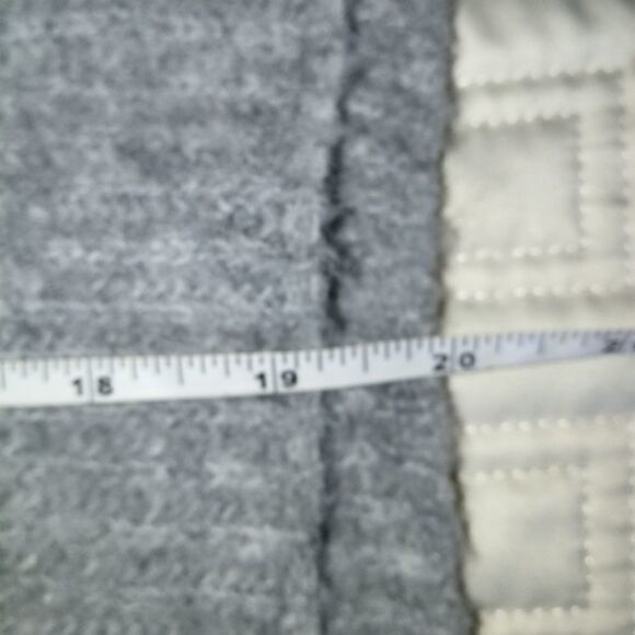 FASHION NOVA Grey & Turquoise Stripes Chunky Knit Cropped Sweater Large - Picture 10 of 13